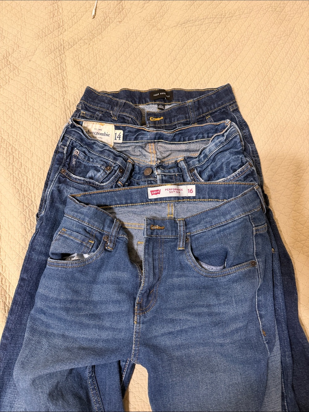 Levi's Women's Skinny Jeans in Blue Wash